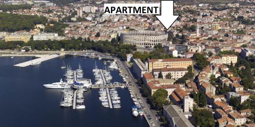 Apartment Next To Amphitheatre