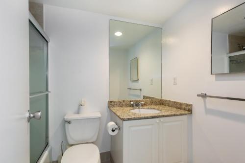 A bathroom at Ocean Front 1 bedroom at Tides Hollywood 11th