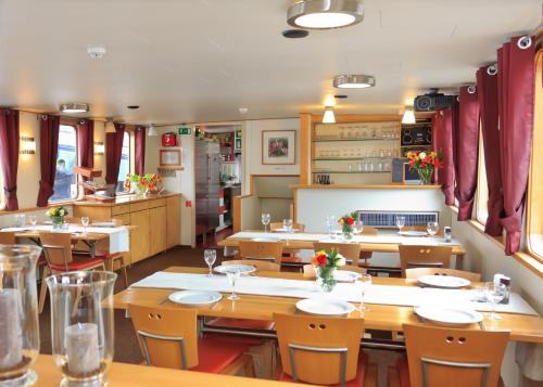 Restaurace v ubytování Hotelboat Fleur