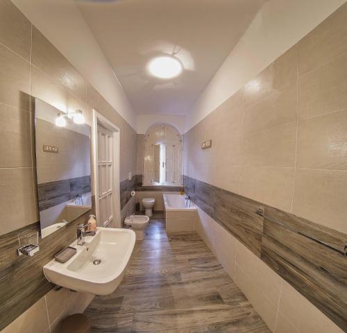 Kylpyhuone majoituspaikassa LamaisonBlanche