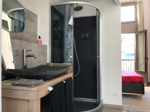 Ванна кімната в Dieppe Appartement