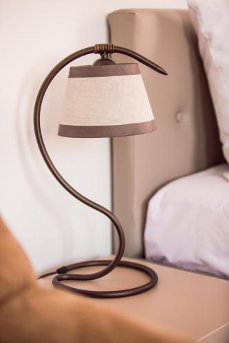 Katil atau katil-katil dalam bilik di Simar Bed & Coffee Guesthouse