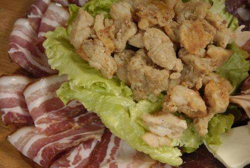 ホテルの敷地内または近くでの食事または食べ物