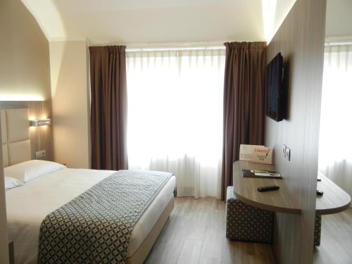 Lova arba lovos apgyvendinimo įstaigoje Delle Nazioni Milan Hotel