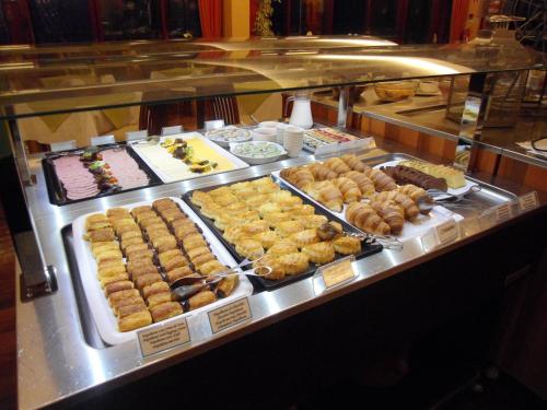 Mad på resortet eller i nærheden