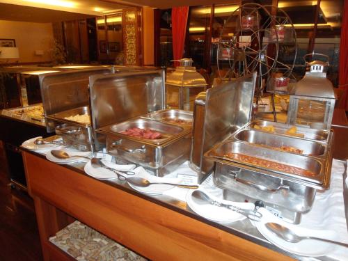 Mad på resortet eller i nærheden