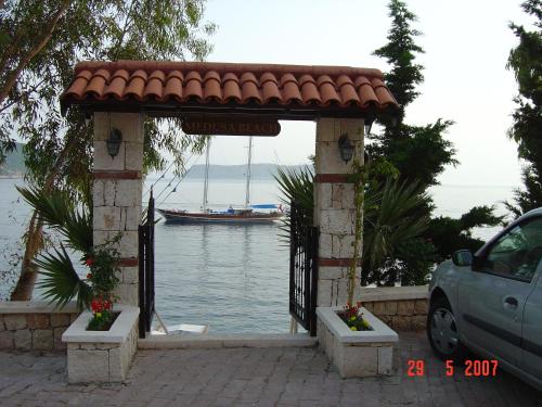 Gallery image of Medusa Hotel in Kas