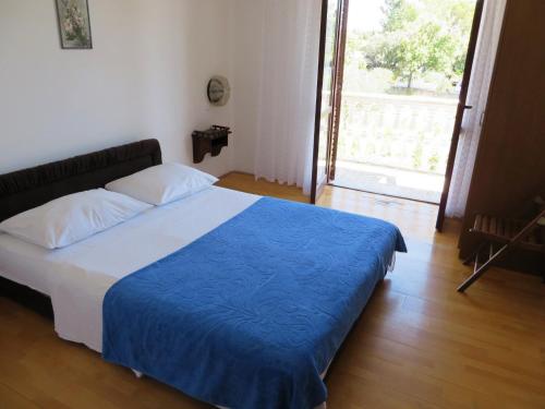 Apartment Vrsi 2 – Photos 2