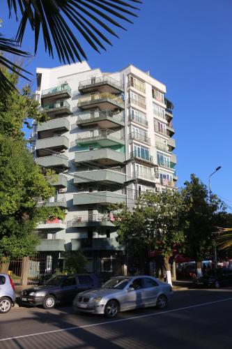 Apartment - Aram