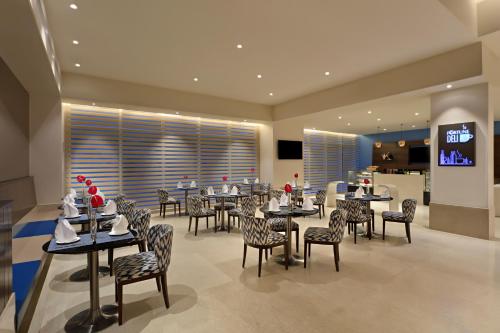 Restoranas ar kita vieta pavalgyti apgyvendinimo įstaigoje Fortune Park Pushpanjali, Durgapur - Member ITC's Hotel Group