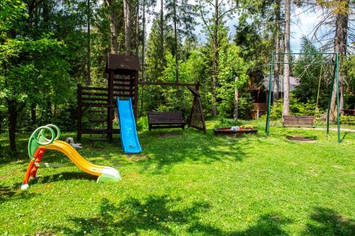 Parc infantil de Pokoje Gościnne - Za Borem