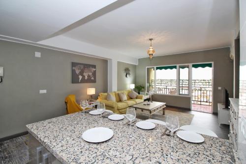 Del Parque Flats - San Millan
