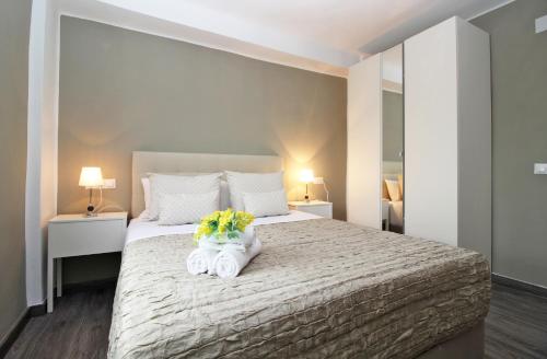 Del Parque Flats - San Millan