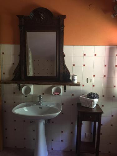 Φωτογραφία από το άλμπουμ του Casa nel bosco σε Osiglia