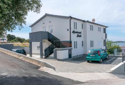 Apartments Katic – Photos 2