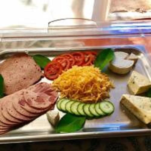 旅馆内部或周边提供的食物