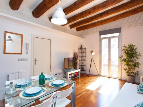 Barcelona Gracia Apartment