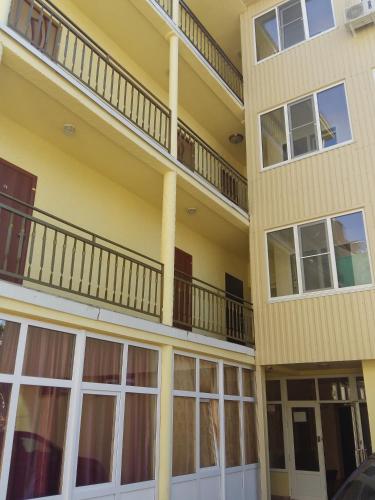 Guest House 