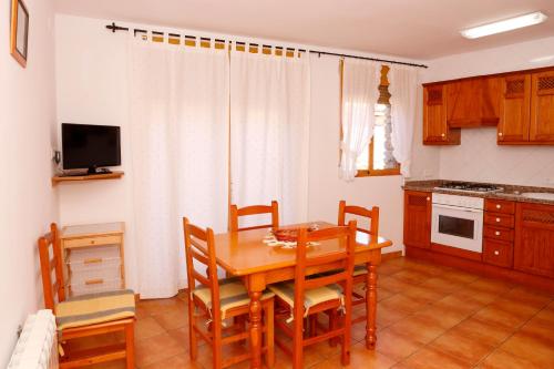 Kuchyň nebo kuchyňský kout v ubytování Casa Enpiera II - Turistrat
