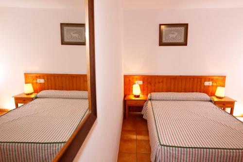 Postel nebo postele na pokoji v ubytování Casa Enpiera II - Turistrat