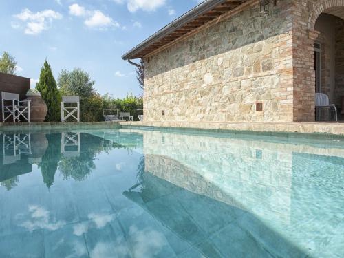 Luxurious Villa at Badicorte Tuscany with Private Pool