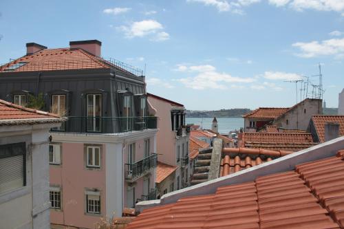 Lisbon Center Loft- Bica