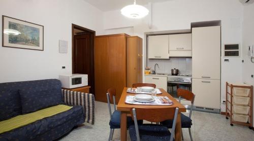 Η κουζίνα ή μικρή κουζίνα στο Casavacanze Internazionale