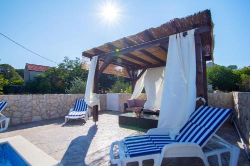 Φωτογραφία από το άλμπουμ του Apartmani Perkovic σε Gustirna
