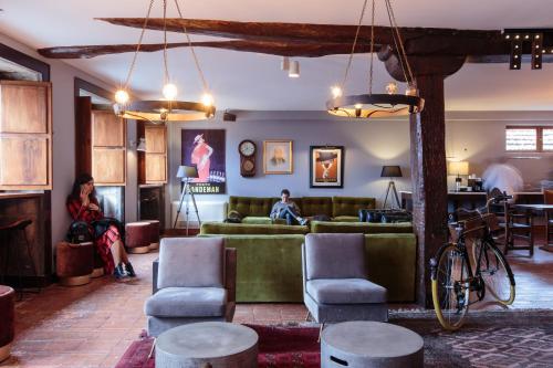 Ruang duduk di The House of Sandeman