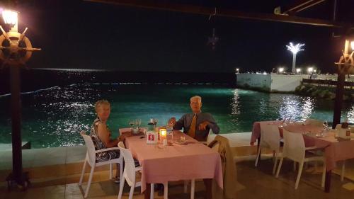 Πισίνα στο ή κοντά στο Exotic Hotel & SPA