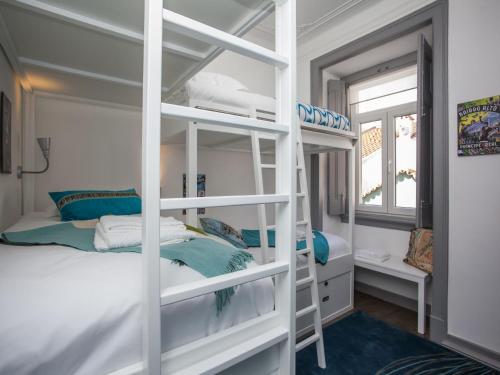 Двуетажно легло или двуетажни легла в стая в Historical Lisbon Apartments