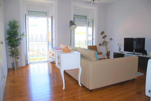 Sunny, central and comfy Ap. in Av. da Liberdade