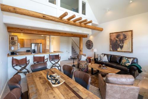 Saddle Ridge I2 – Photos 2