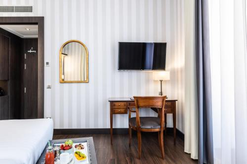 Intelier Palacio San Martinにあるテレビまたはエンターテインメントセンター