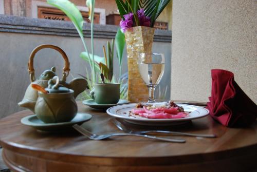 Comida en o cerca de este hostal o pensión