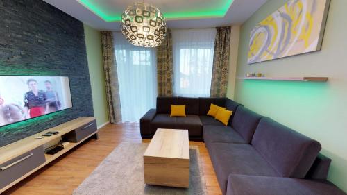 Televisyen dan/atau pusat hiburan di Apartmán Oliver, Primo, Starý Smokovec