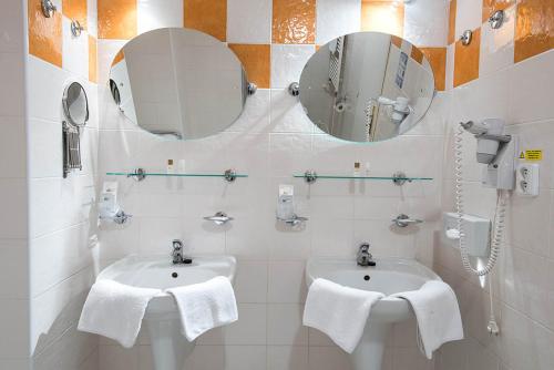 Koupelna v ubytování Monti Spa