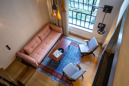 The Foundry Suites
