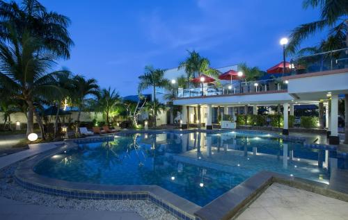 Gallery image of Swiss-Belhotel Silae Palu in Palu