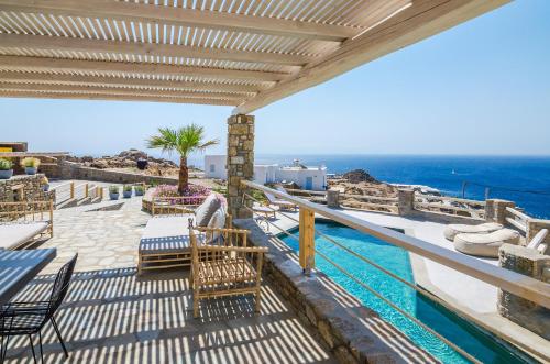 Bazén v ubytování Eden View Suites & Villas nebo v jeho okolí