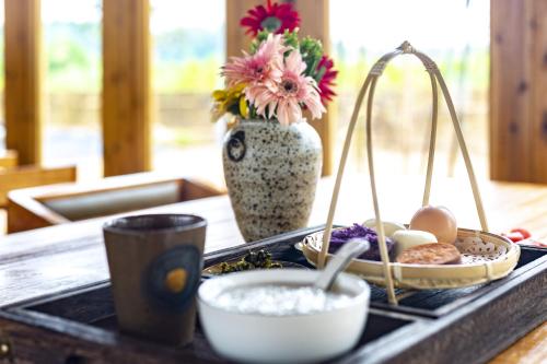 カントリーハウスの敷地内または近くでの食事または食べ物