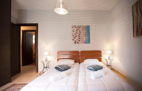 Elena & Pelagia Luxury Apartment
