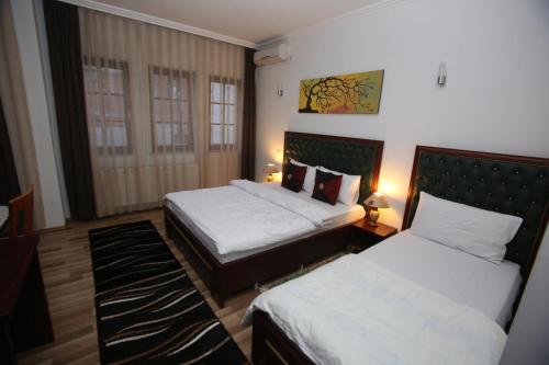 Gallery image of Hotel Venisi in Prizren