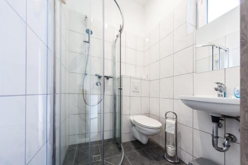 Bilik mandi di MOTEL Schlegel