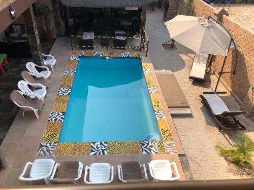 Πισίνα στο ή κοντά στο Road House Guest House