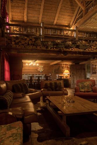 Χώρος καθιστικού στο Reine des Aravis - chalet isolé