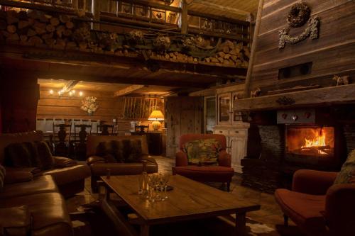 Χώρος καθιστικού στο Reine des Aravis - chalet isolé