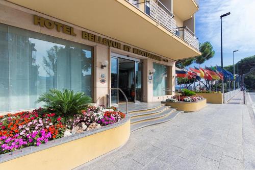 Gallery image of Hotel Bellevue Et Mediterranée in Diano Marina