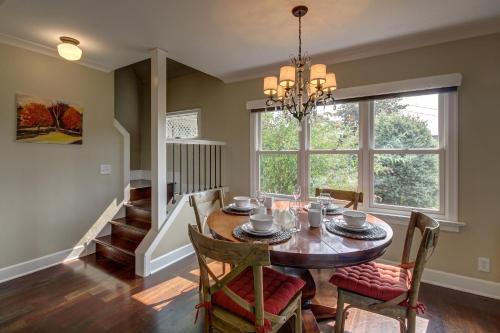 Green Lake Bungalow_3