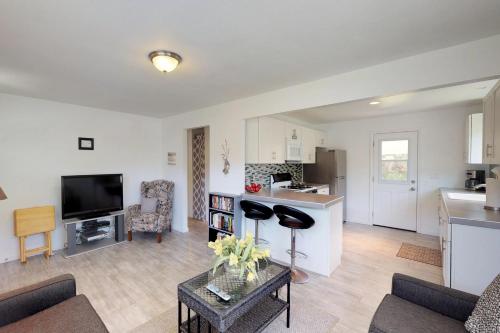 Contemporary Cottage – Photos 5